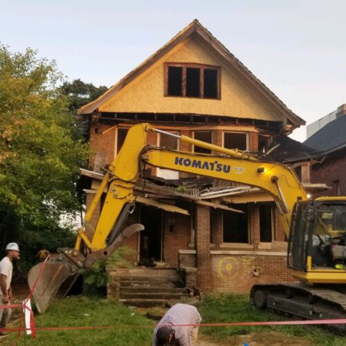 Home Demolition by Inner City Contracting